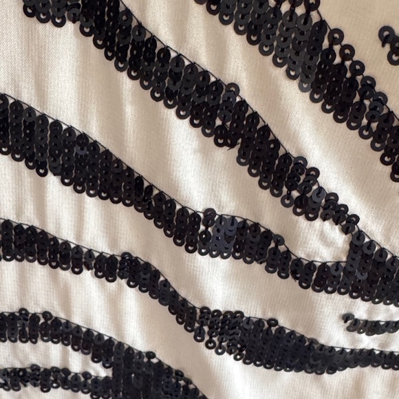 LOFT Black and Cream Zebra Print Tank Top - Picture 4 of 5